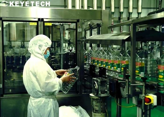 Sistema de inspección visual de la botella de aceite con el módulo de adquisición de datos